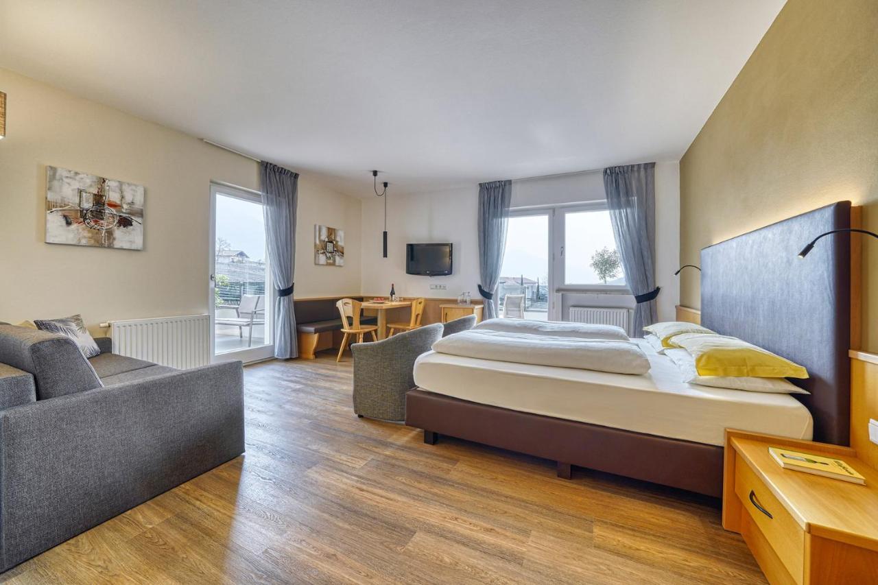 Das Mitterplarser Hotel Lagundo Ngoại thất bức ảnh