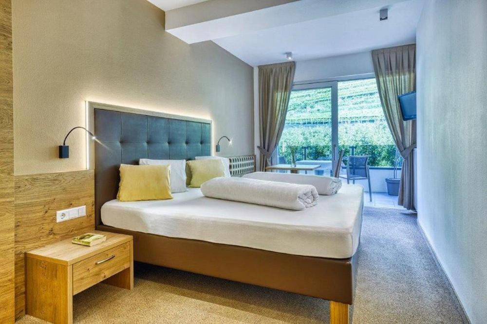 Das Mitterplarser Hotel Lagundo Ngoại thất bức ảnh